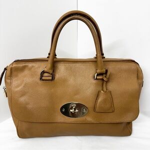 Mulberry Elegant Tan Leather Handbag